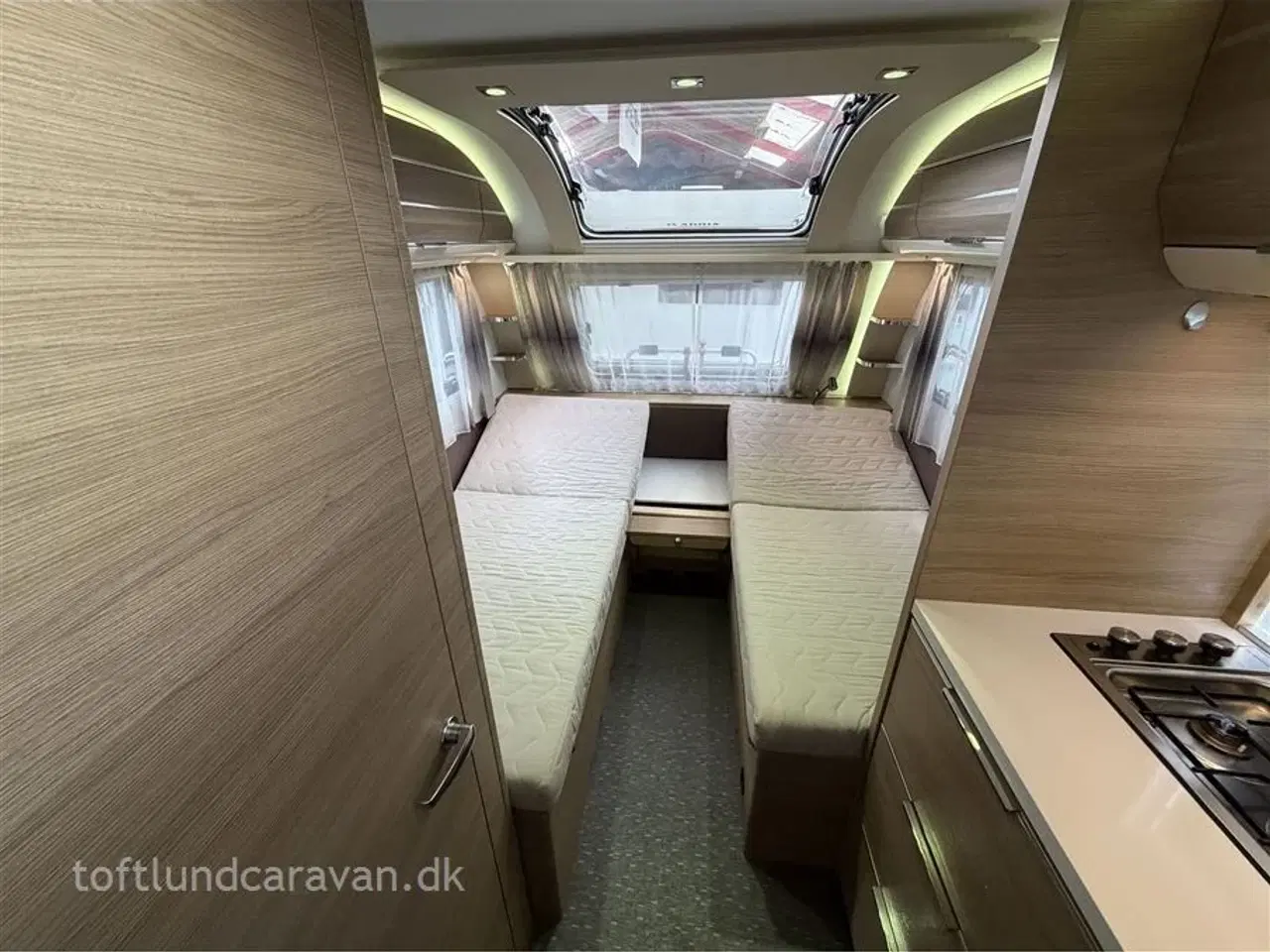 Billede 2 - 2015 - Adria Adora 482 LU   Superflot. Enkeltsenge, m/MOVER+GULVVARME+STORT KØL+ISABELLA FORTELT mv.