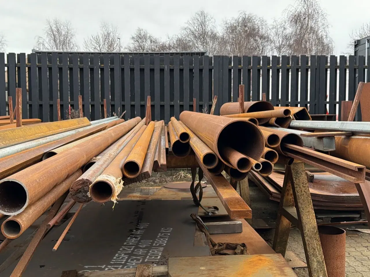 Billede 8 - Stål lager skal tømmes!