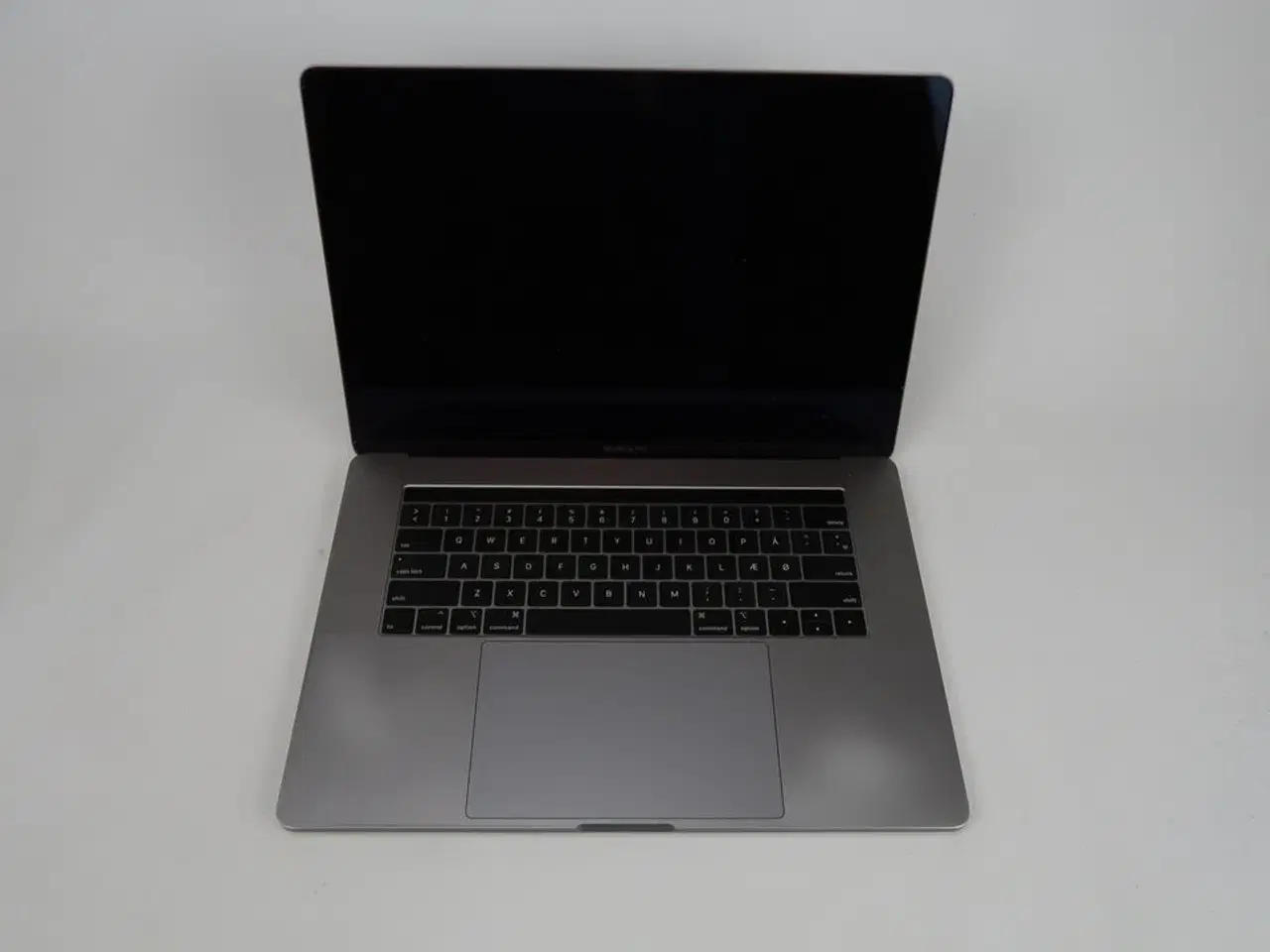 Billede 1 - Apple Macbook Pro 15,4"