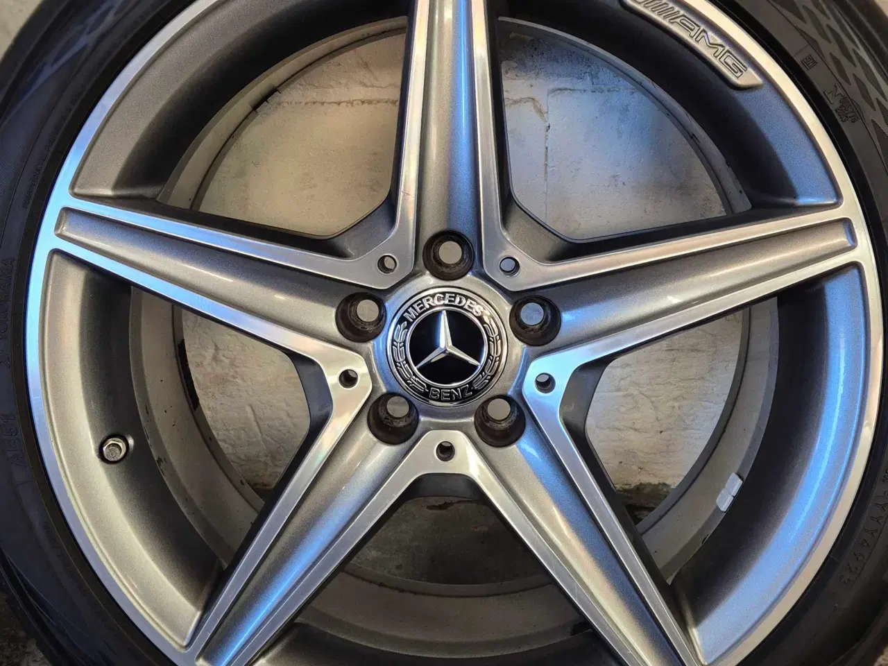 Billede 9 - MERCEDES "AMG" ORIGINAL ALUFÆLGE MED SOMMERDÆK 