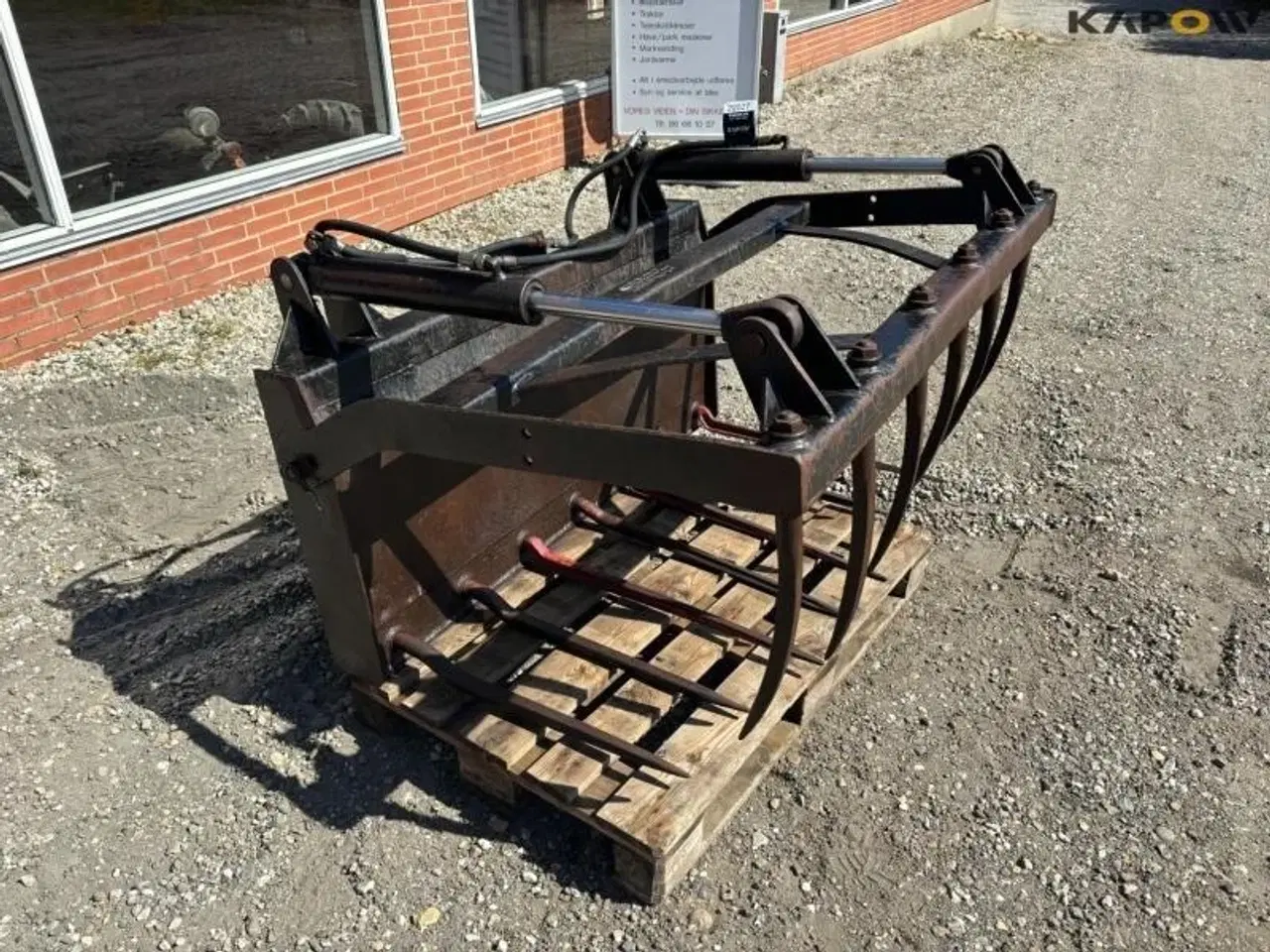 Billede 3 - - - - Overfaldsklog
