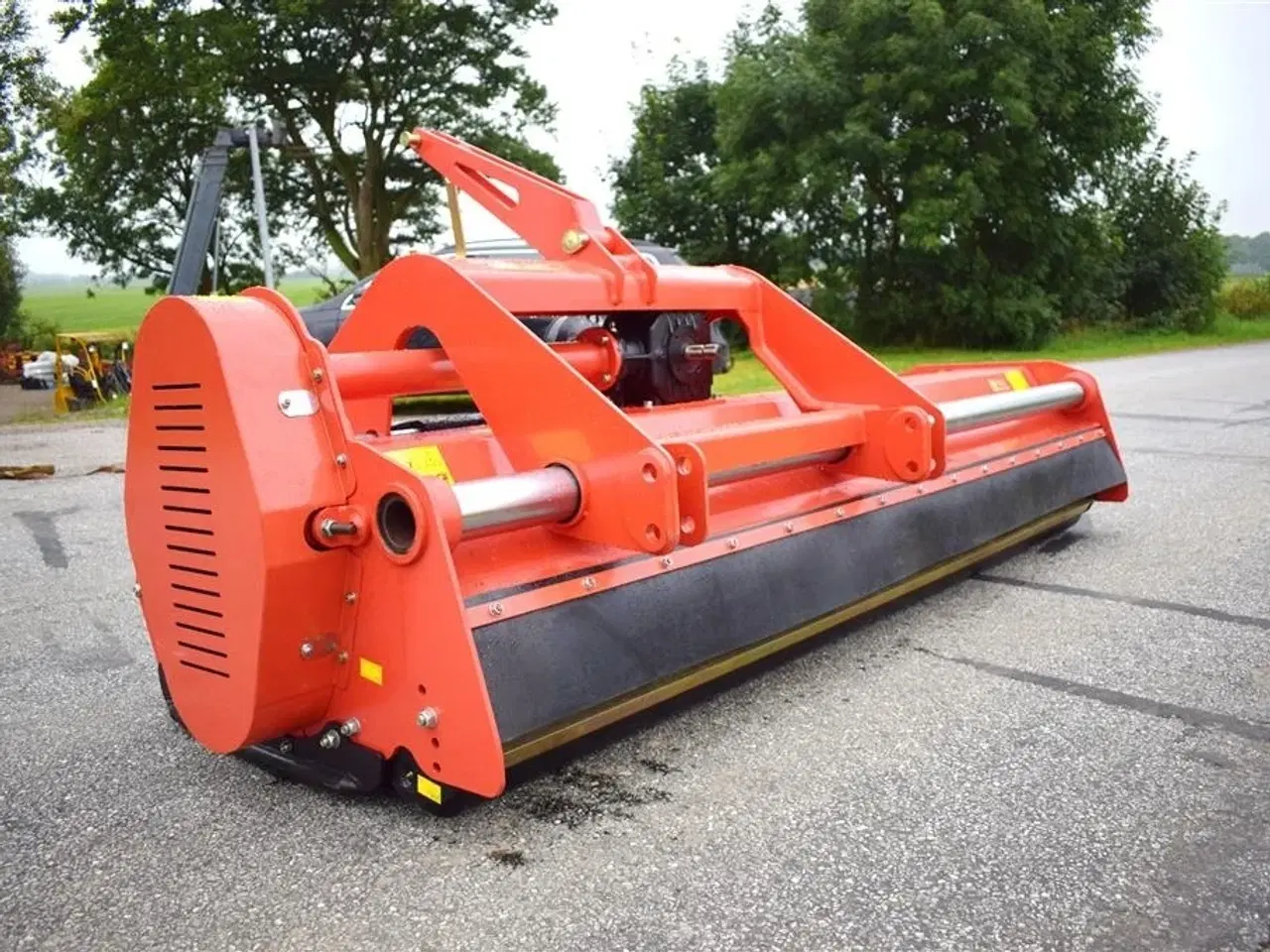 Billede 5 - - - - Boxer AG 300 front og bagmonteret