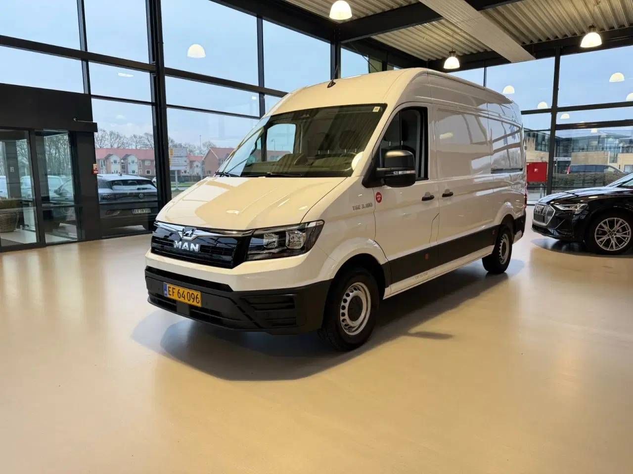 Billede 3 - MAN TGE 2,0 3.180 Kassevogn L3H3 aut. FWD