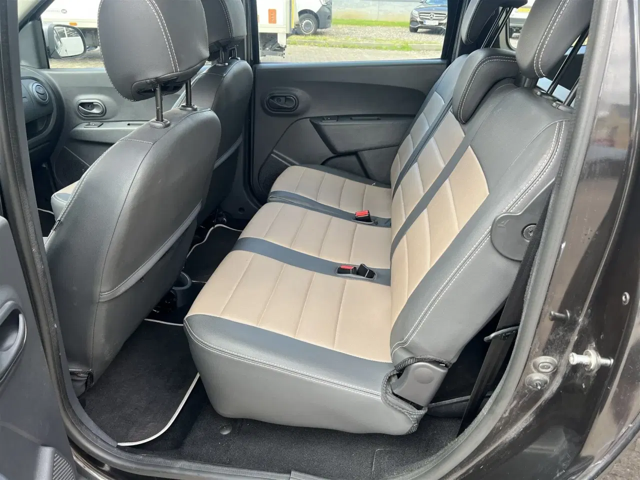 Billede 13 - Dacia Lodgy 7 Sæder 1,5 DCi Stepway Prestige Start/Stop 90HK