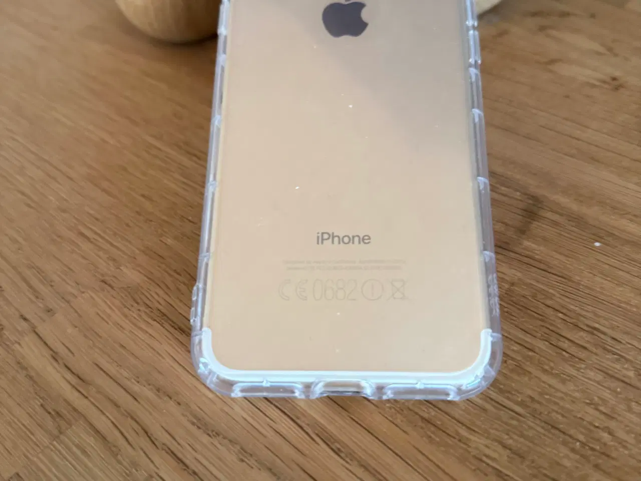 Billede 2 - Velholdt IPhone 8