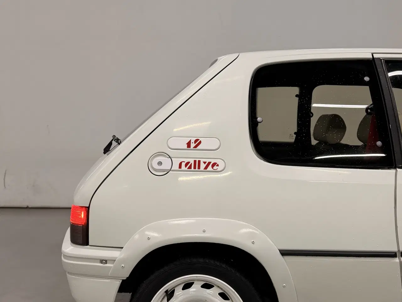 Billede 4 - Peugeot 205 1.9 Rallye look 