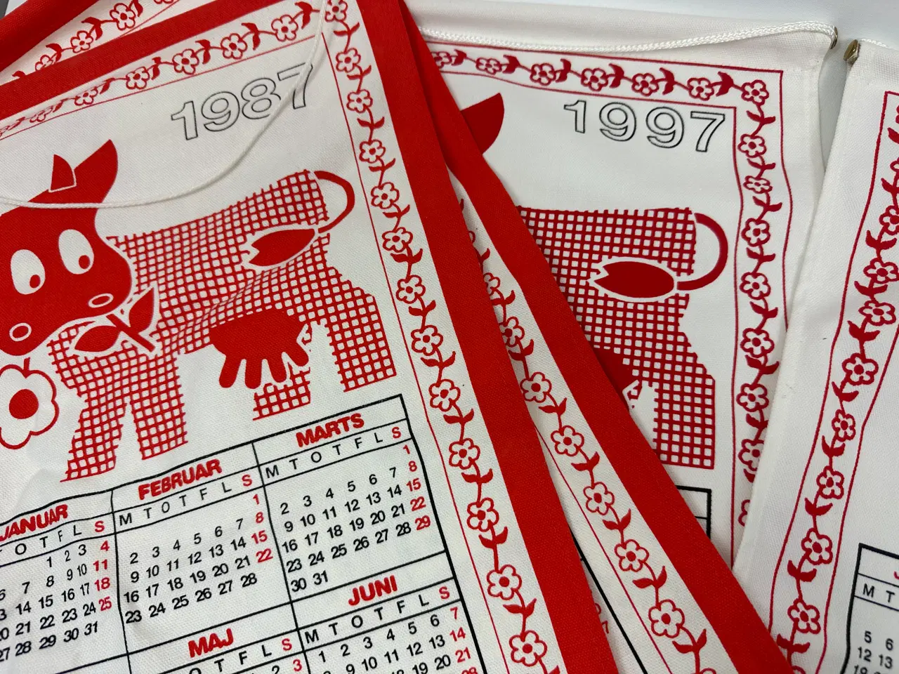 Billede 6 - 6 stk. Koen Karoline årskalendere, retro