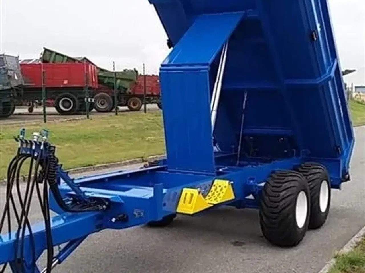 Billede 11 - Tinaz 10 tons dumpervogn forberedt til ramper