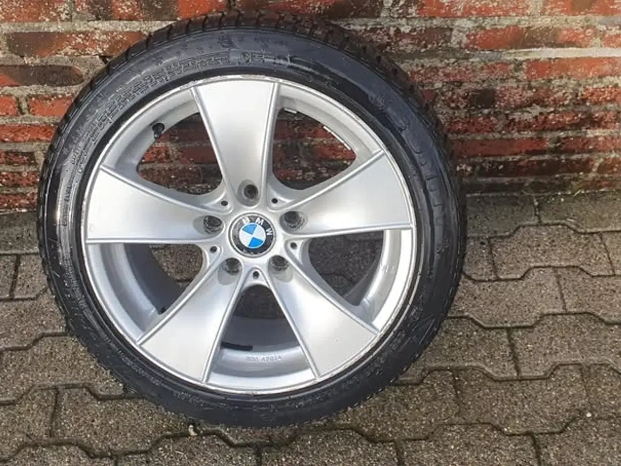 Billede 1 - 4 X BMW 5x120 Alufælge med vinterdæk. 225/45 R17