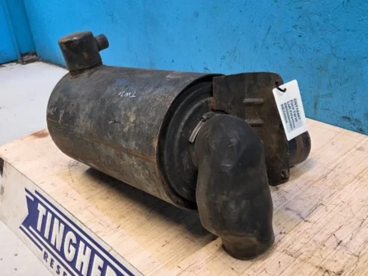 Billede 13 - Ford TW30 Luftfilterhus D8NN9600BC
