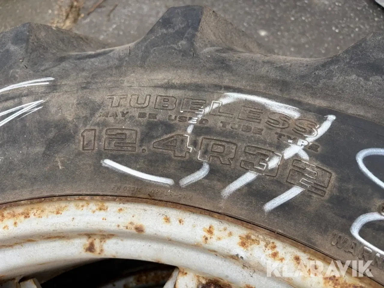 Billede 8 - Hjul Massey Ferguson 345 2 styk