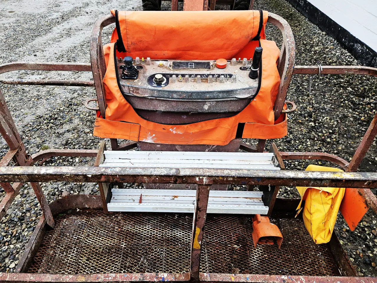 Billede 9 - JLG 660SJ / selvkørende bomlift / 22 meter