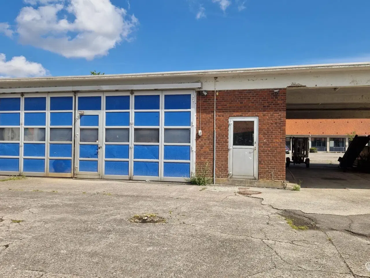 Billede 1 - Randers Kaserne. Den gamle tankstation. Garage/lager formål