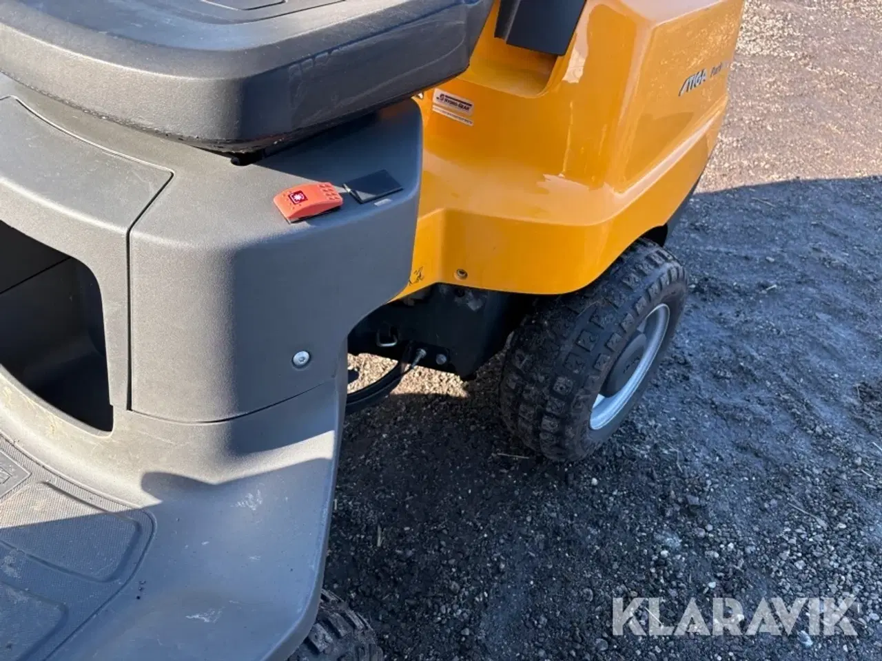 Billede 8 - Græsslåmaskine Stiga Park 120