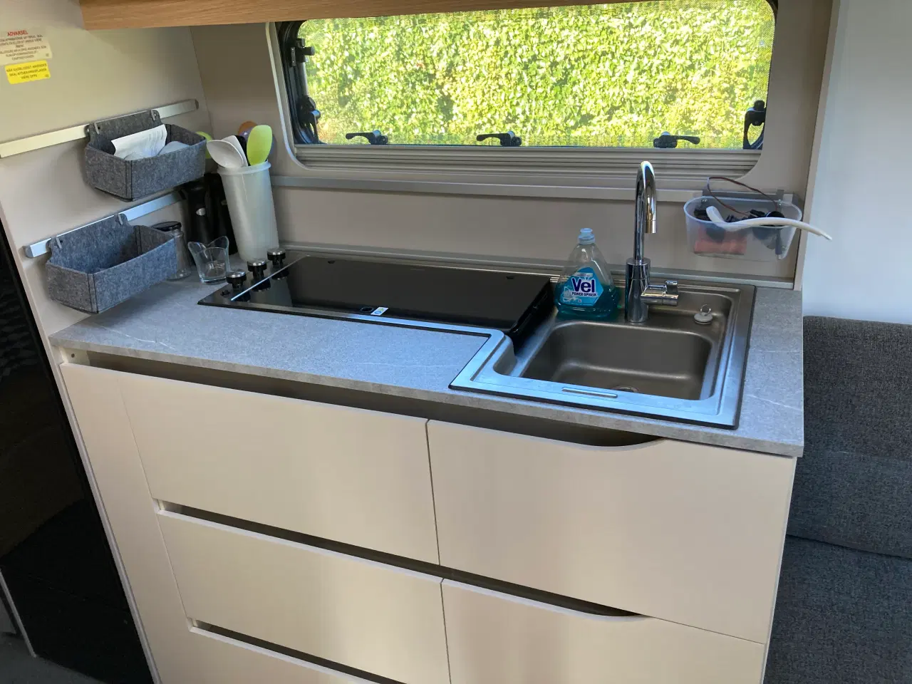 Billede 5 - Campingvogn med fortelt