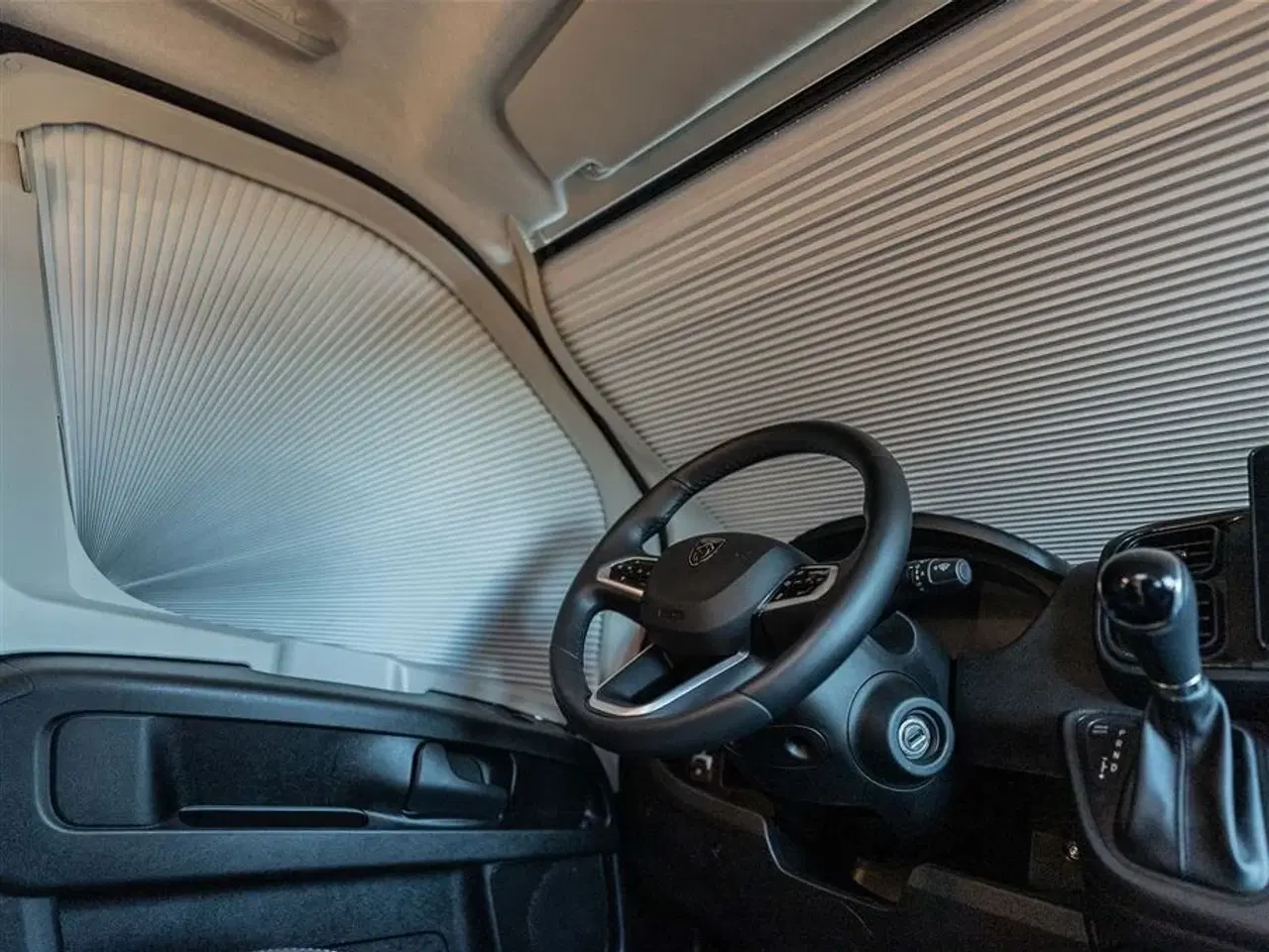 Billede 34 - 2026 - Tourne 6.0 Select aut. gear - Black - 180HK Tournes topmodel