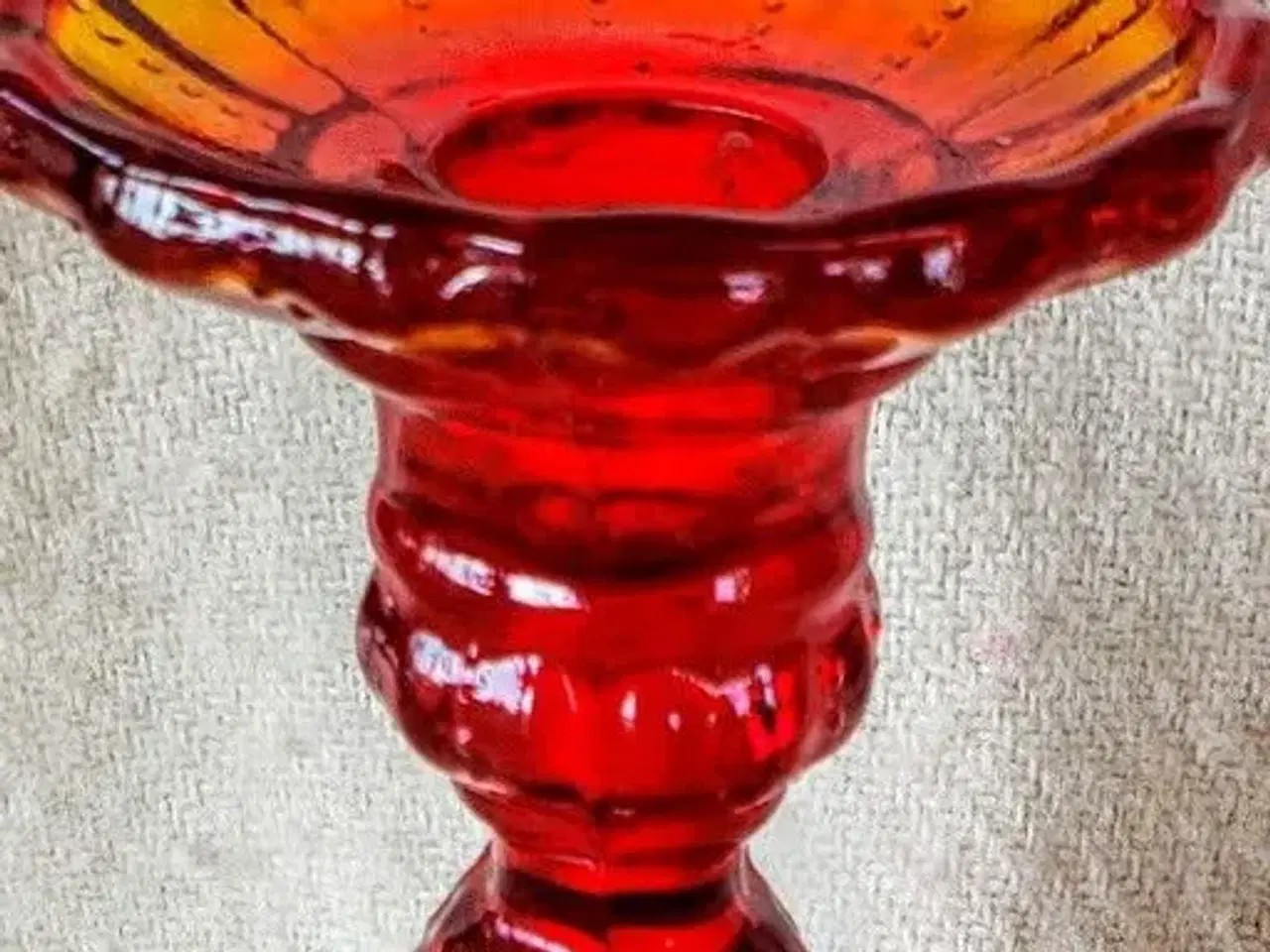 Billede 2 - Fyns Glasværk, rød glasstage 