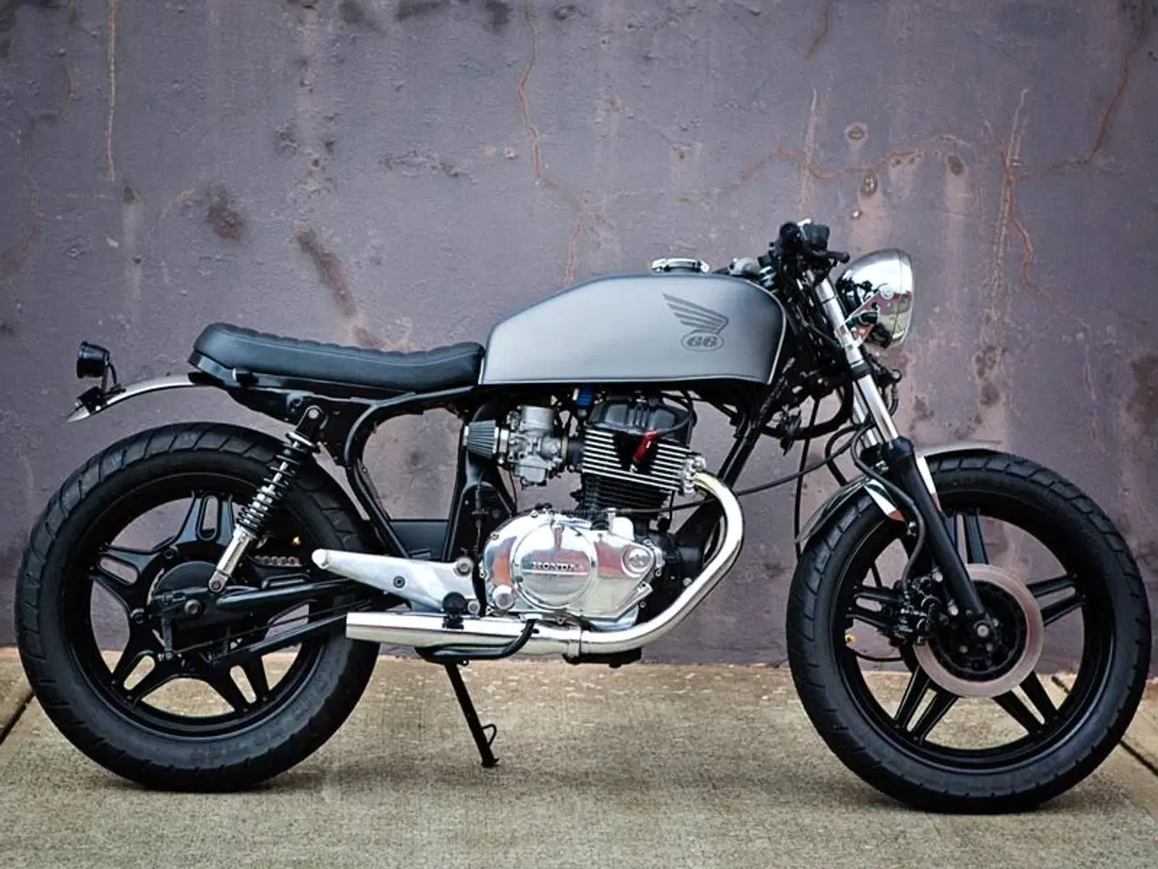 Billede 1 - Honda CB 400 1979 cafe racer projekt
