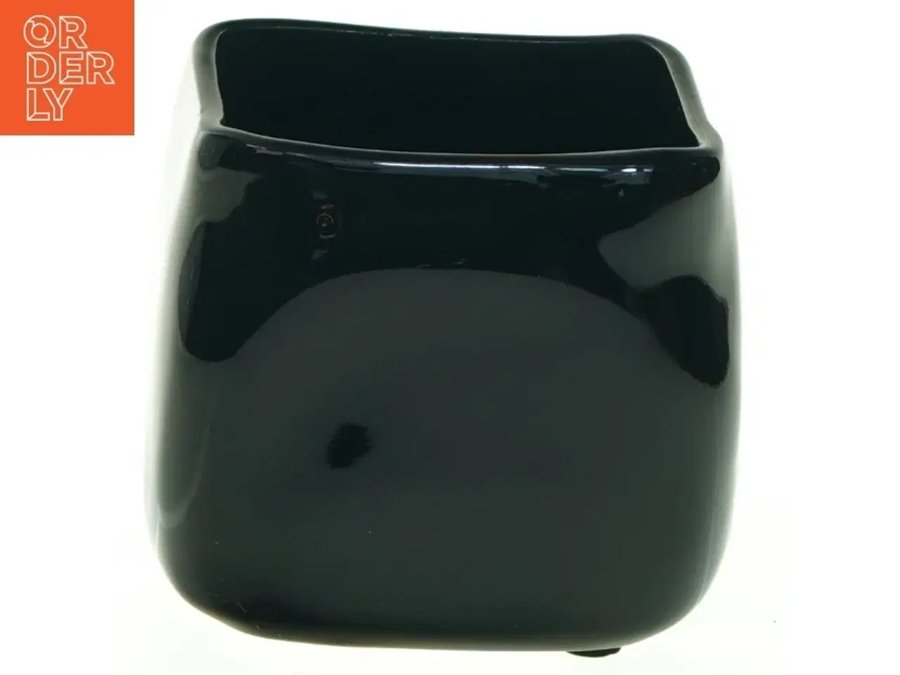 Billede 2 - Sort keramikvase fra Krifon (str. 8 cm. 9 x 9 cm. nå)