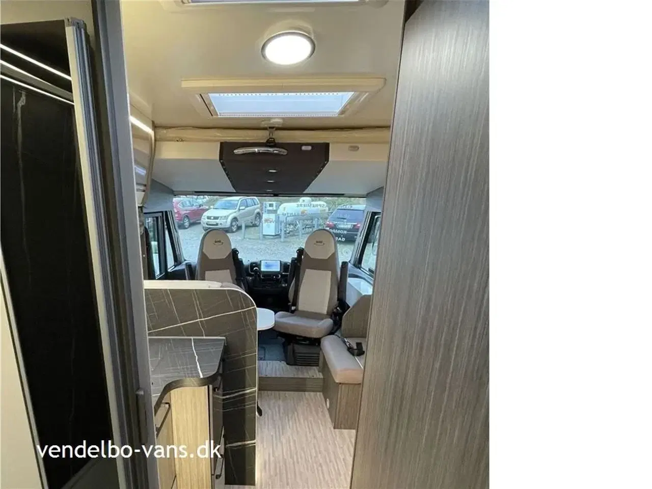 Billede 7 - 2026 - McLouis Nevis 879 G Oplev den