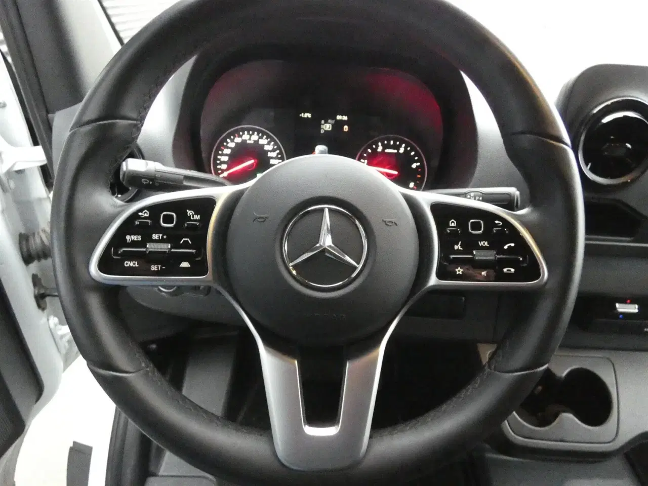 Billede 10 - Mercedes-Benz Sprinter 317 2,0 CDI A2 H2 RWD 9G-Tronic 170HK Van Aut.