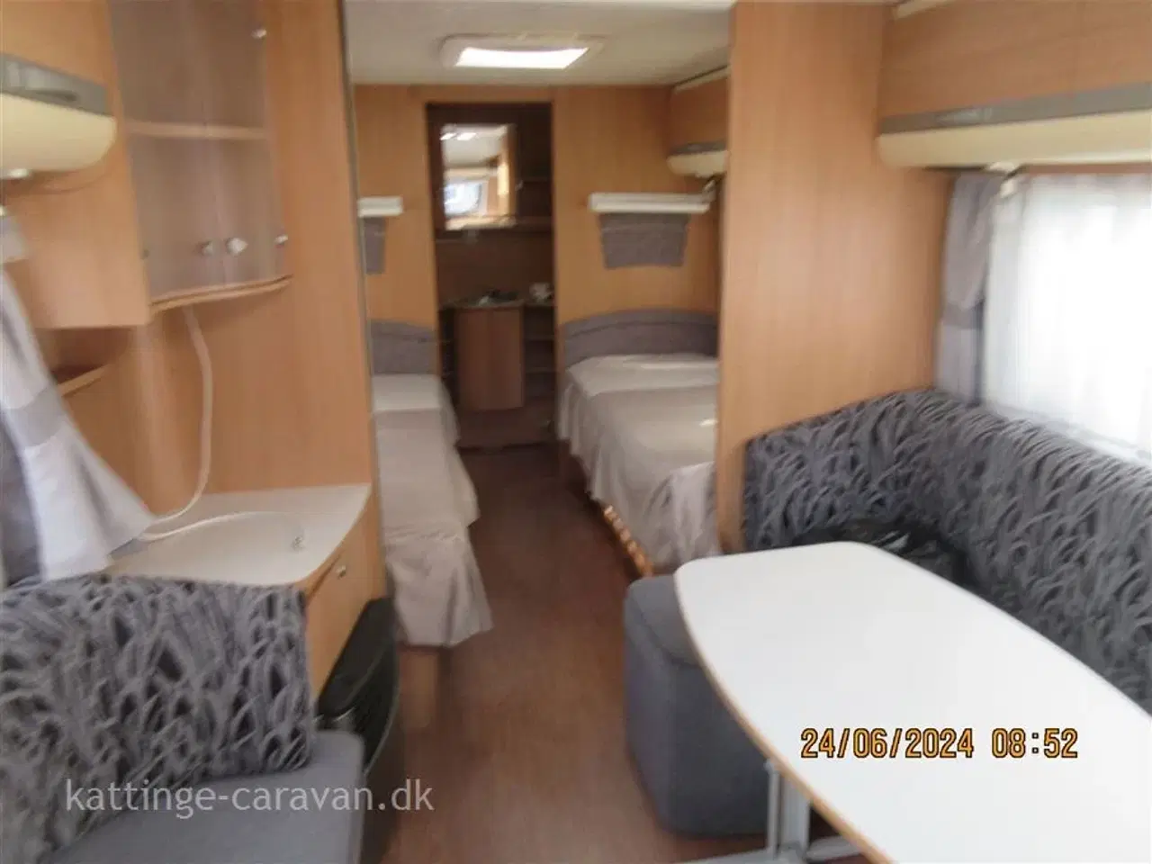 Billede 5 - 2011 - Adria Adora 613 HT   Super Familie vogn