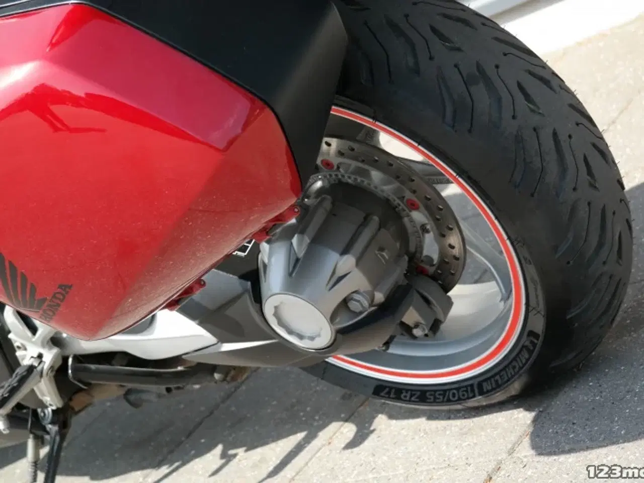Billede 28 - Honda VFR 1200 F MC-SYD       BYTTER GERNE