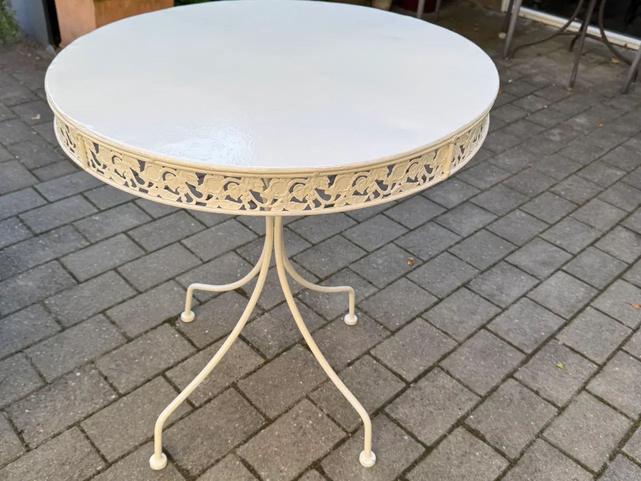 Billede 2 - Cafesæt i jern
