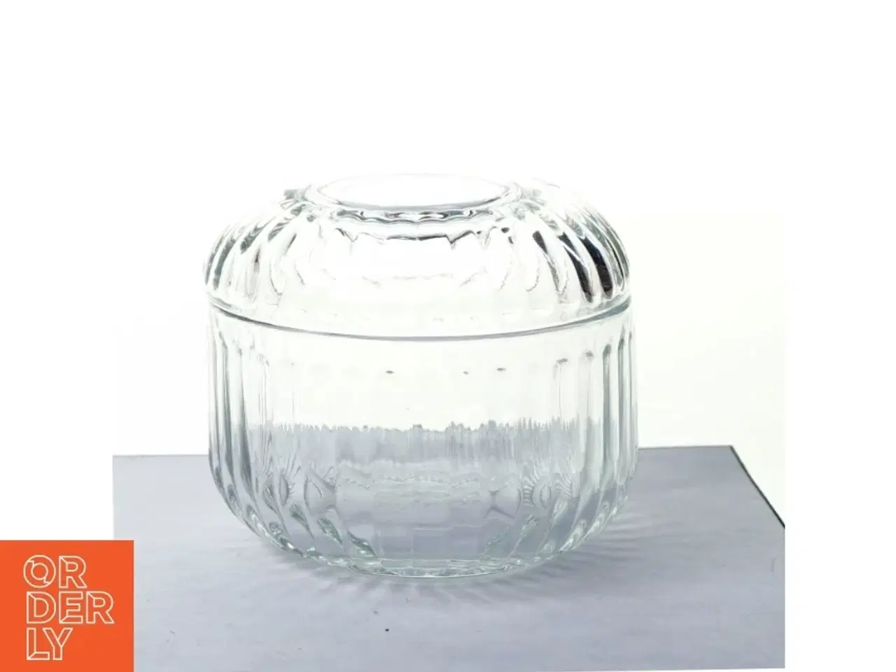 Billede 1 - Glas beholder med låg fra Ikea (str. 6 x 10 cm)