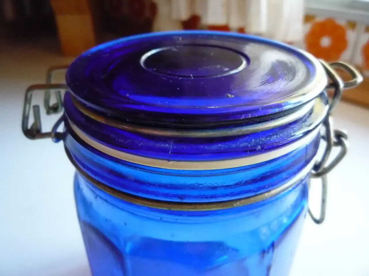 Billede 1 - Stort opbevaringsglas i blåt glas