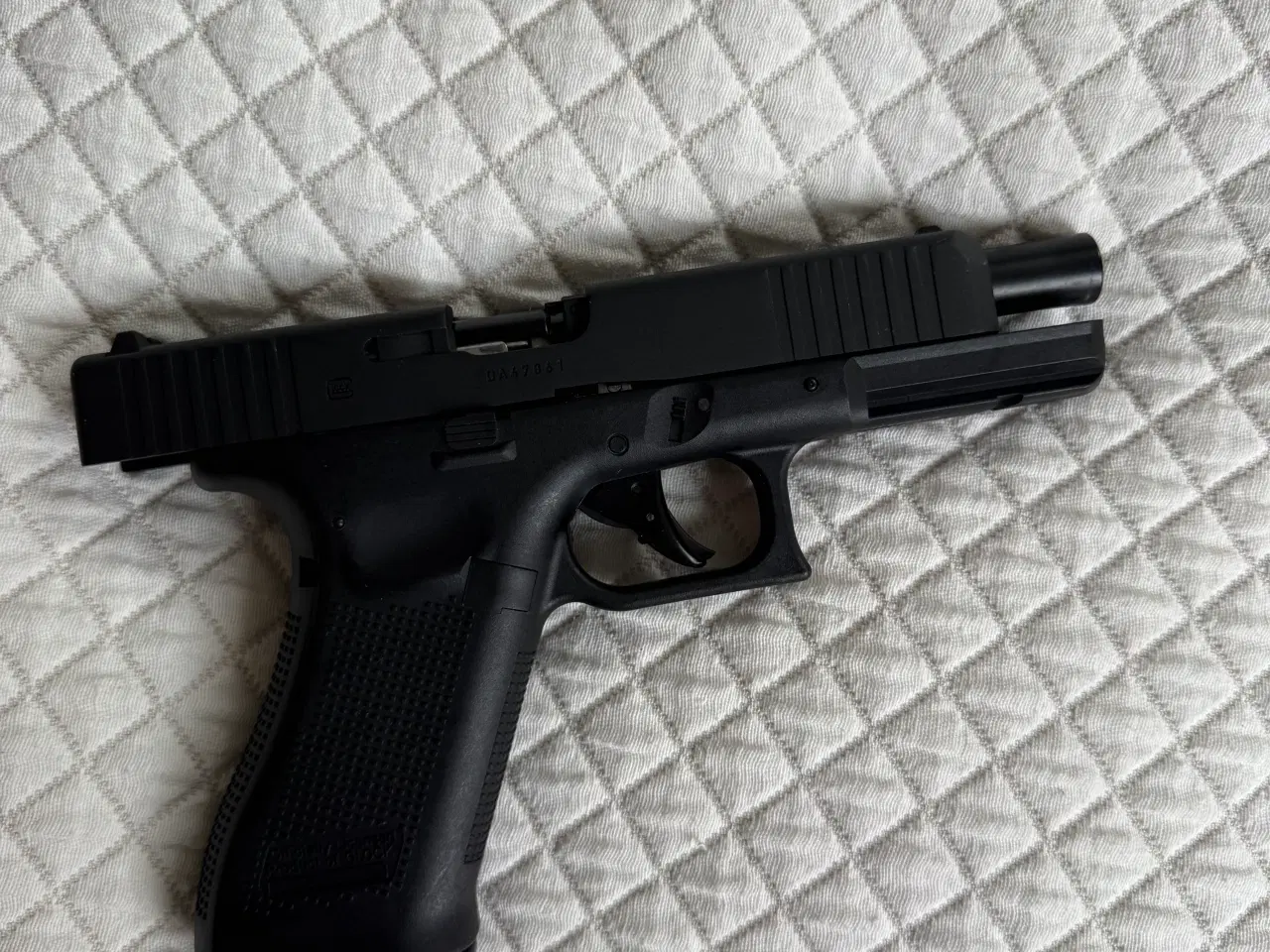 Billede 5 - Glock 17 Gen 5 Metal Version GBB Softgun