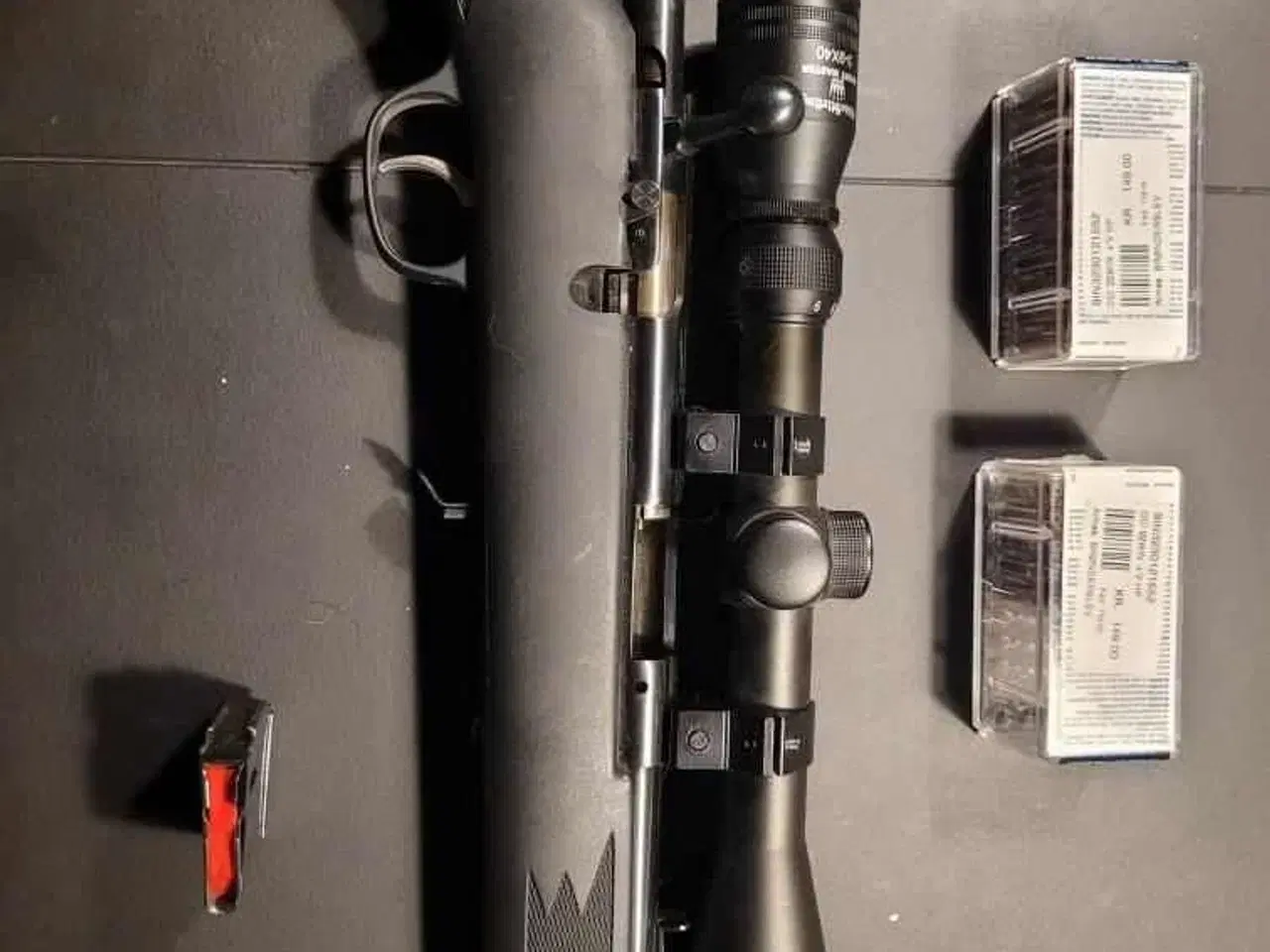Billede 2 - Salonriffel 22 WMR (Magnum)