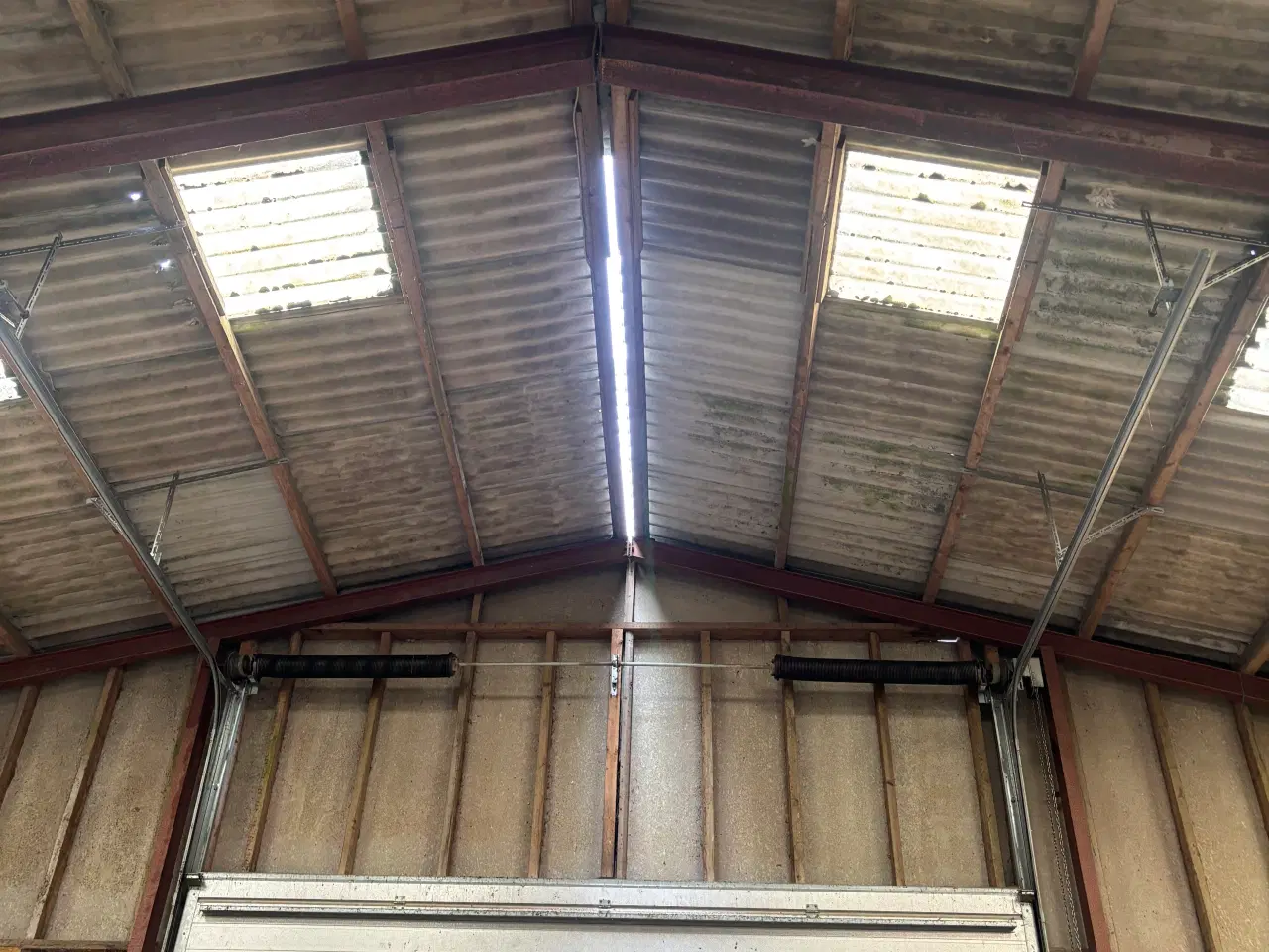 Billede 3 - Lindab Ledhejseport