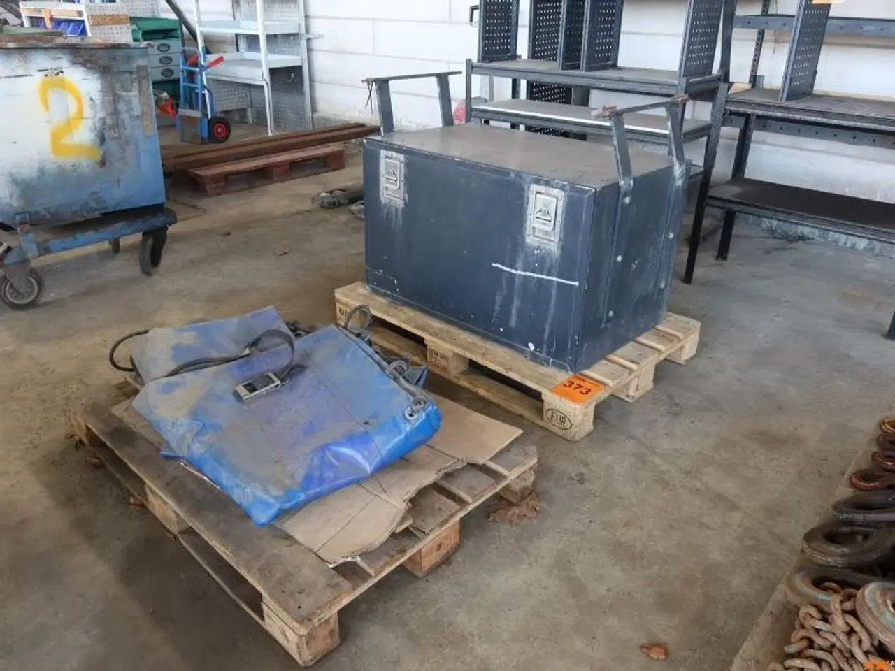 Billede 1 - PARTI med presen