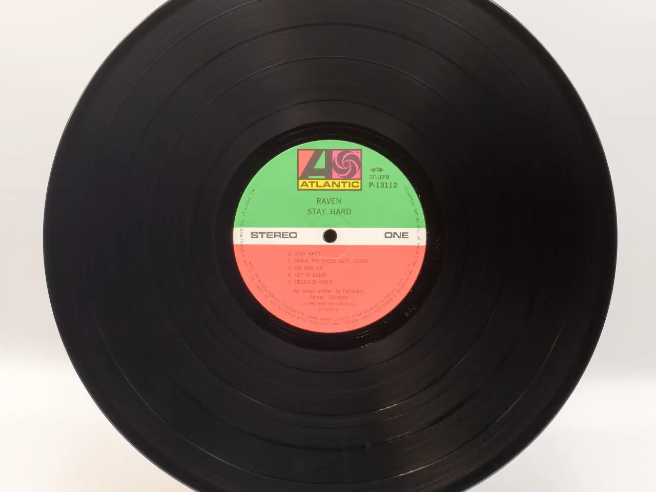 Billede 5 - Raven - Stay Hard - JAPAN 1985 (P-13112) EX/EX