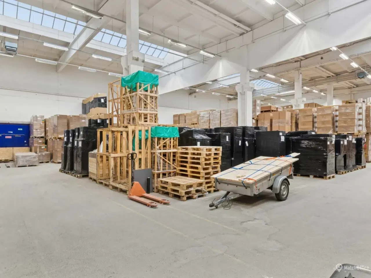 Billede 3 - 1.468 m² højloftet lager/produktion