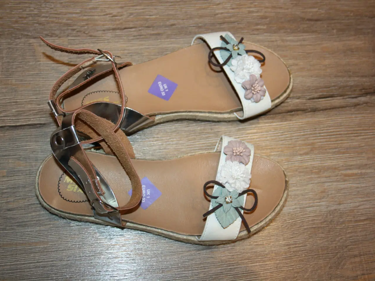 Billede 2 - Helt *NY* sandaler fra Miss Sixty i str. 33
