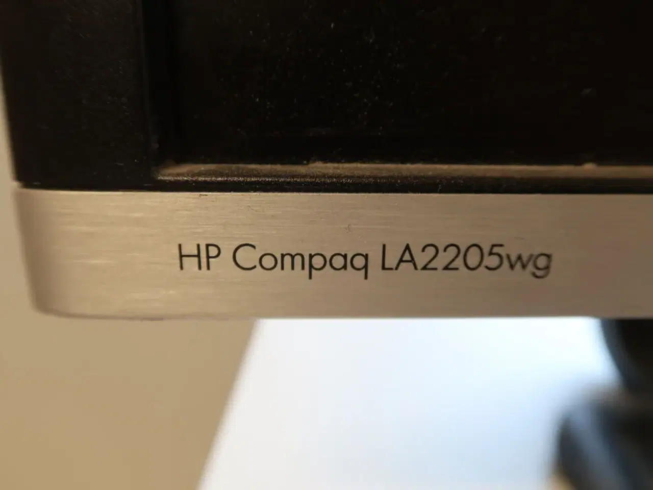 Billede 5 - HP Compaq LA2205wg 22" skærm + keyboard, mus, scanner m.m.