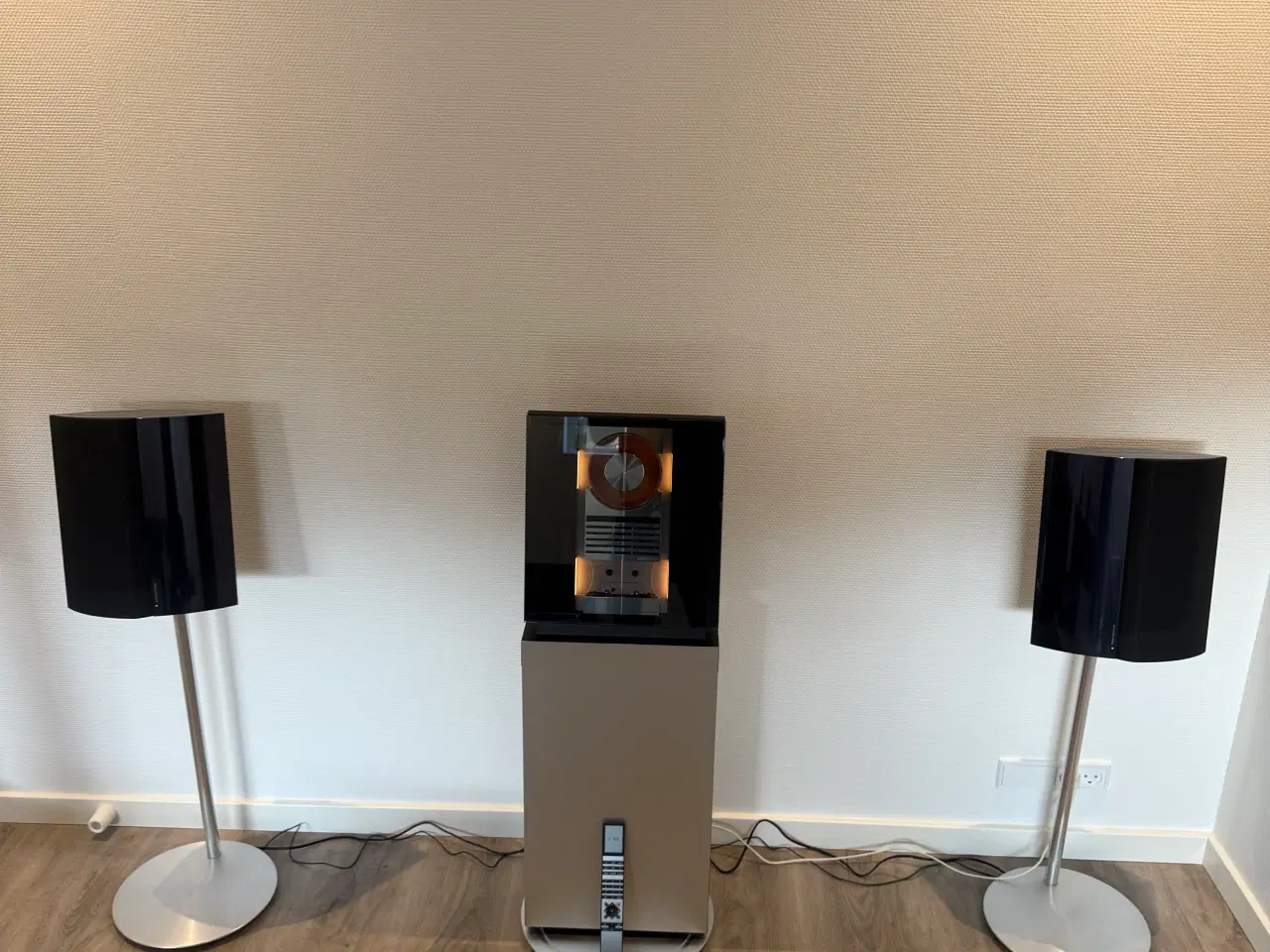 Billede 1 - Beosound med nyere Beolab 4000 Højtalere