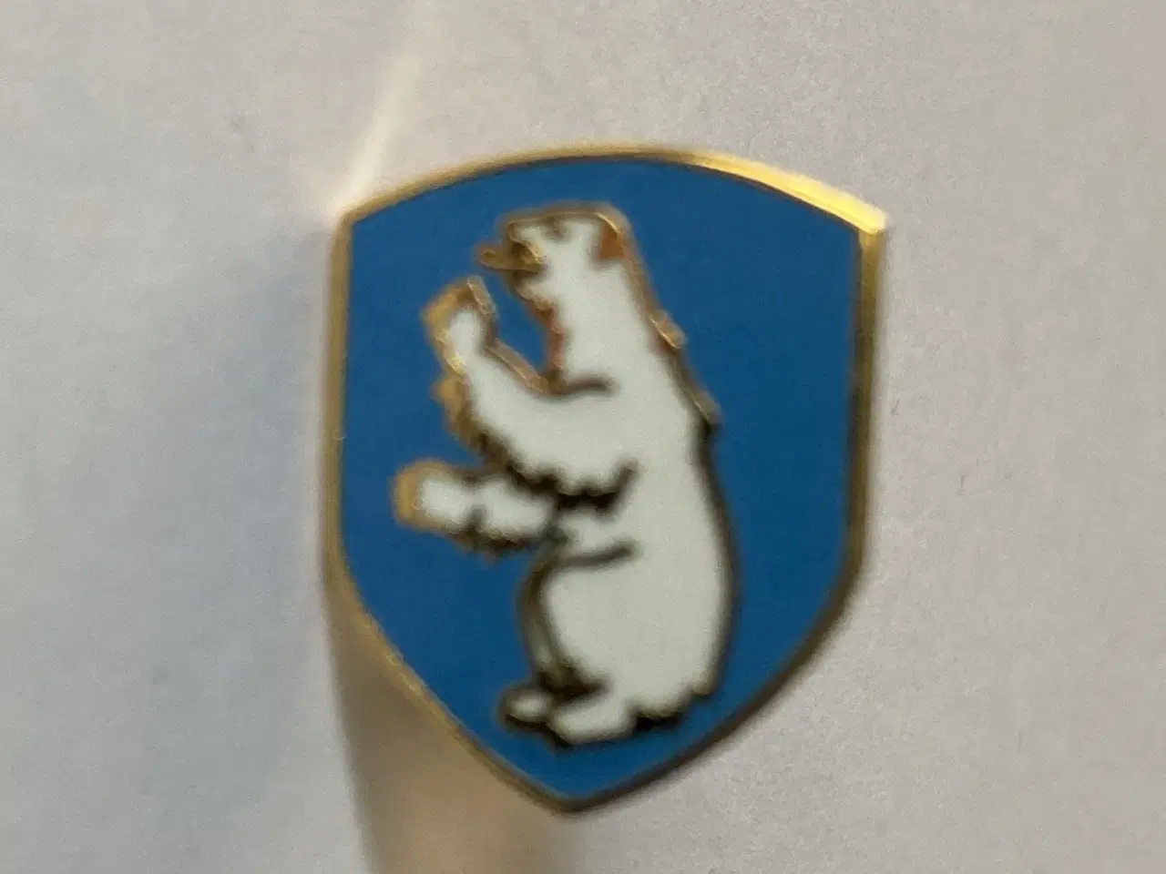 Billede 1 - Emalje emblem til kasket Grønlandsk Fiskerkontrol
