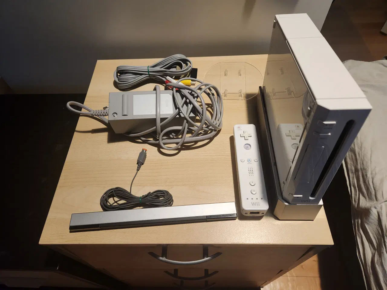 Billede 1 - Nintendo wii sælges.