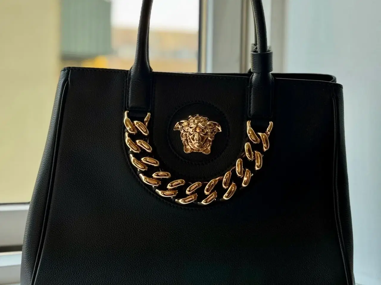 Billede 2 - VERSACE La Medusa large tote bag