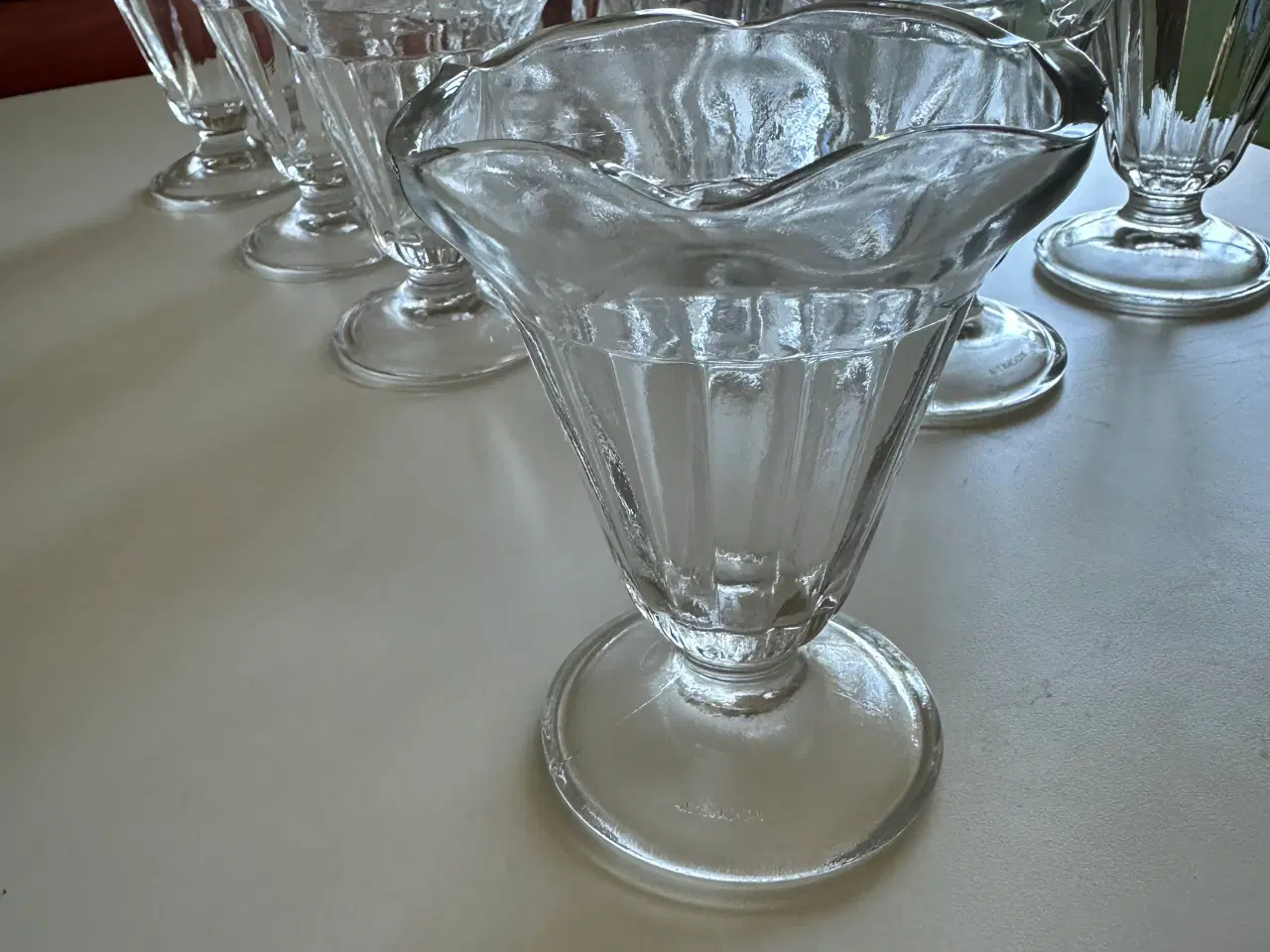 Billede 1 - Y formet glas til fx. Forret eller dessert 