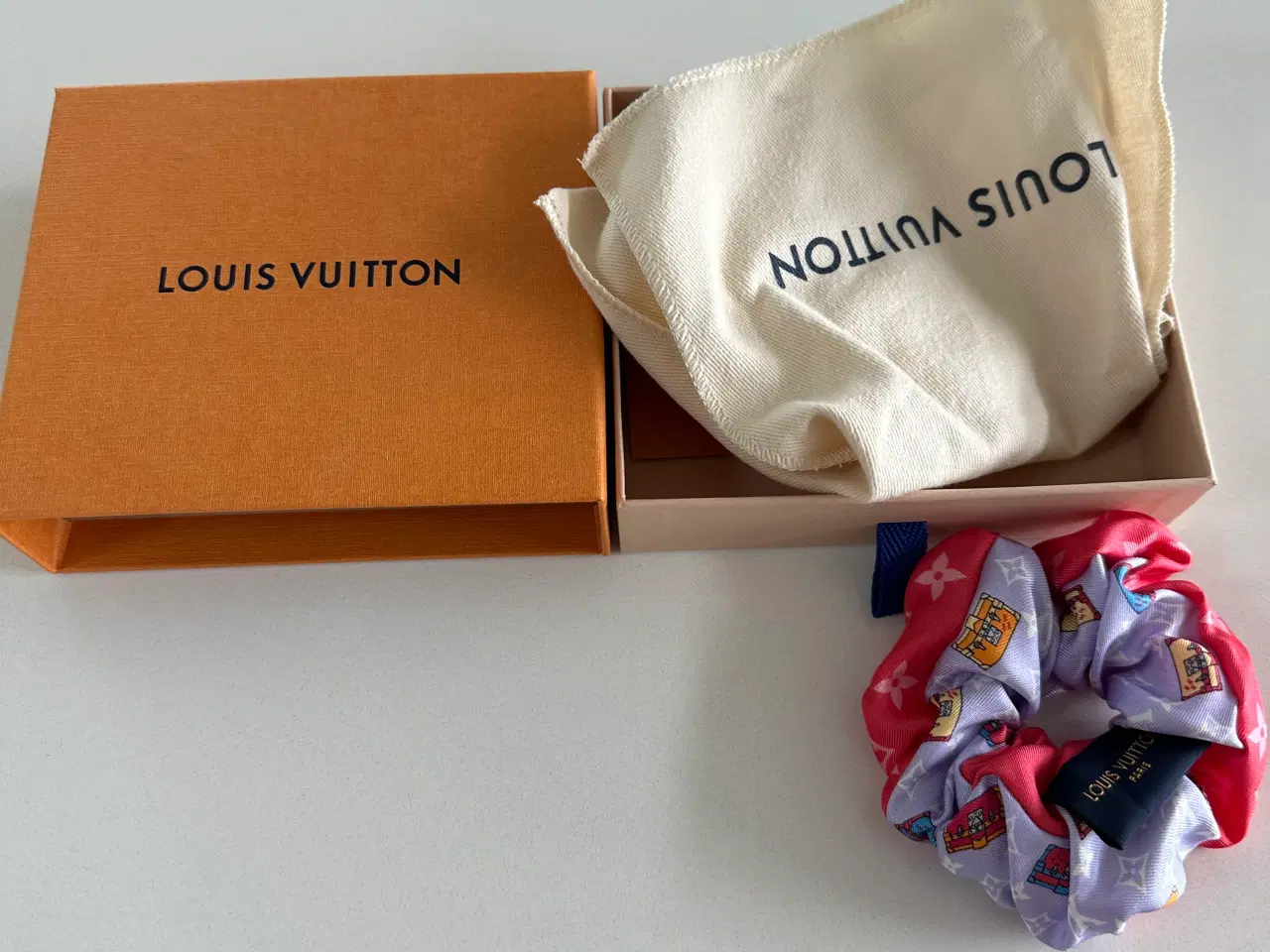 Billede 4 - Louis Vuitton hår elastik   