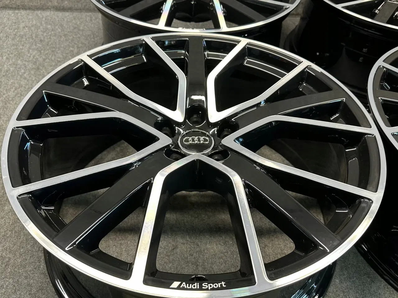 Billede 5 - ALUFÆLGE AUDI A7 C8 4K8 21"