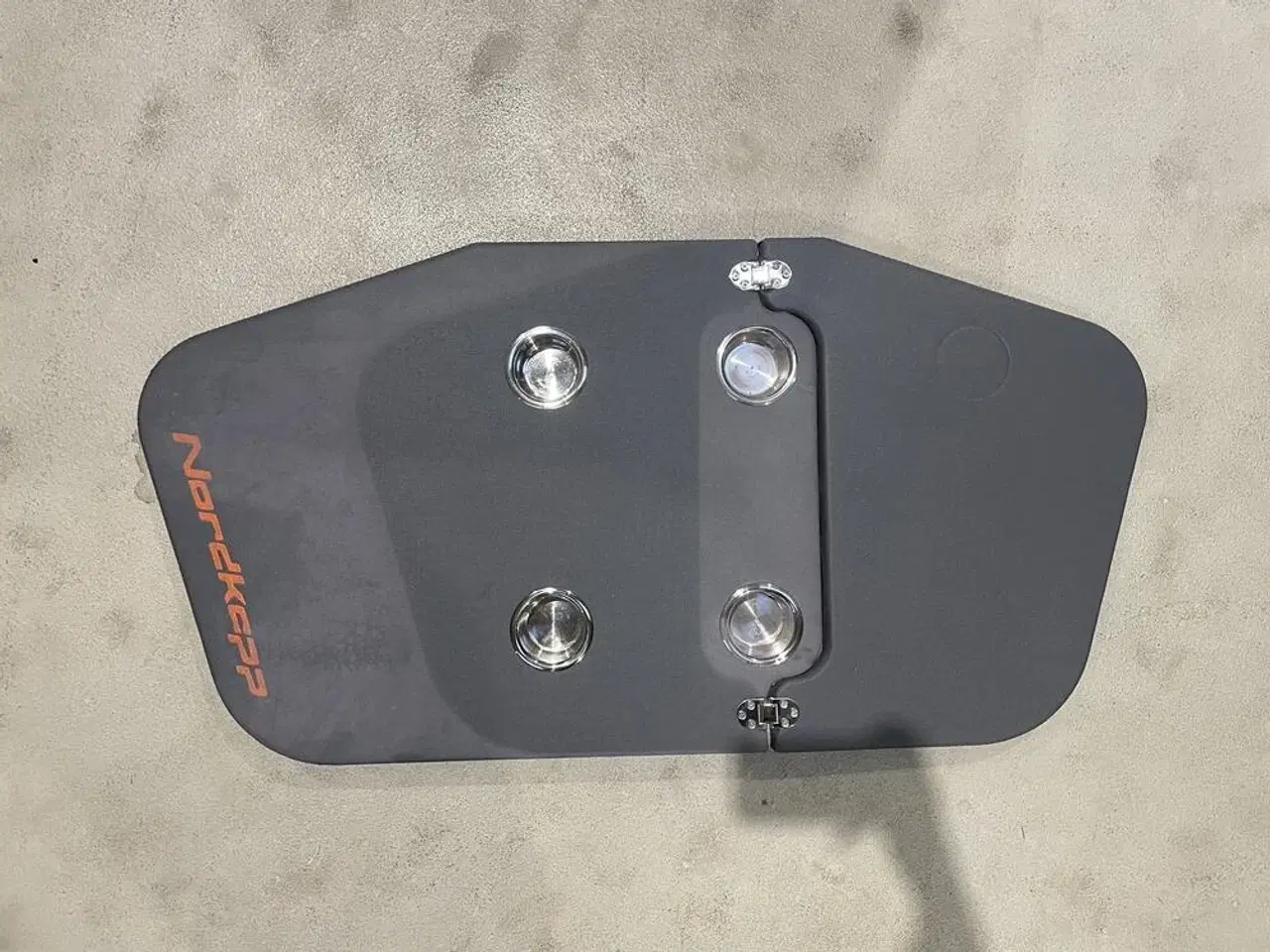 Billede 1 - NORDKAPP BORDPLADE, FOLDBAR MED 4 KOPHOLDERE