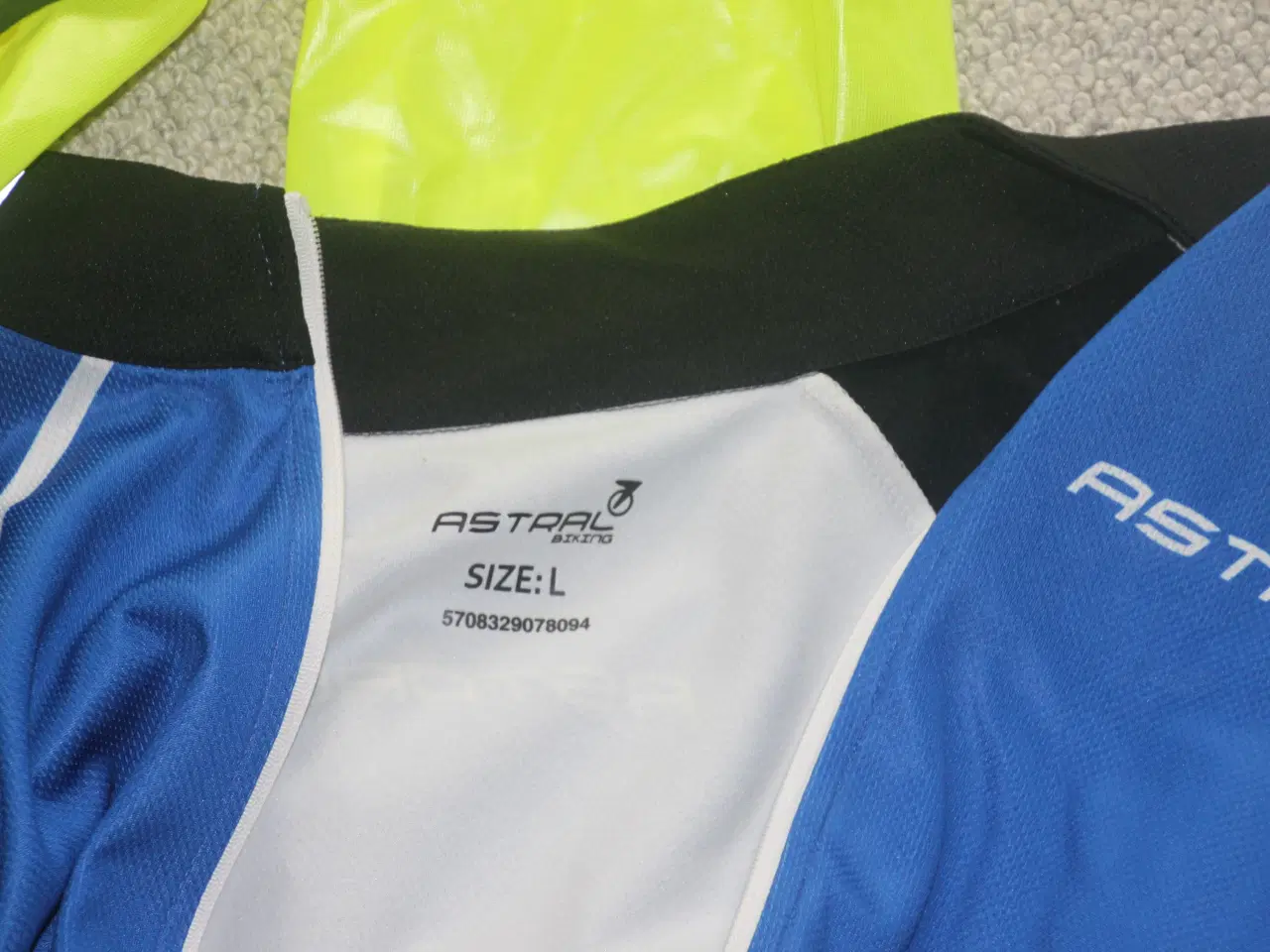 Billede 2 - div. Cykeltøj sælges str. m til xl