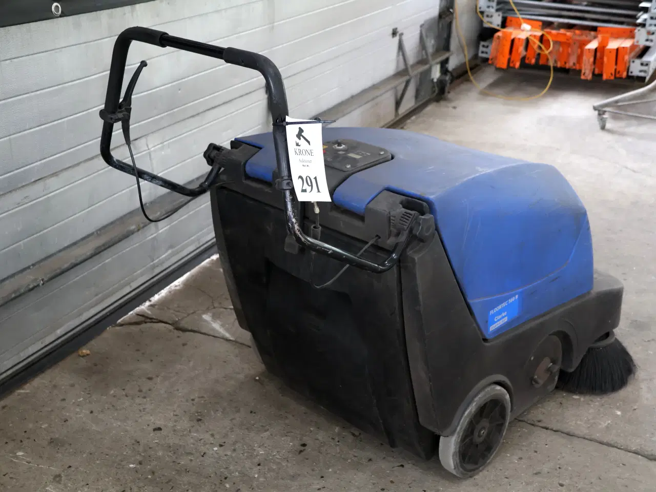 Billede 3 -  Alto floortec 560B fejemaskine m/indbygget lader,