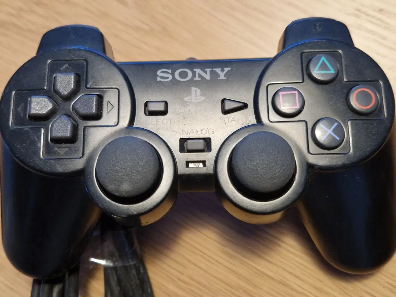 Billede 2 - 🎮 2x originale PlayStation 2 DualShock-controller