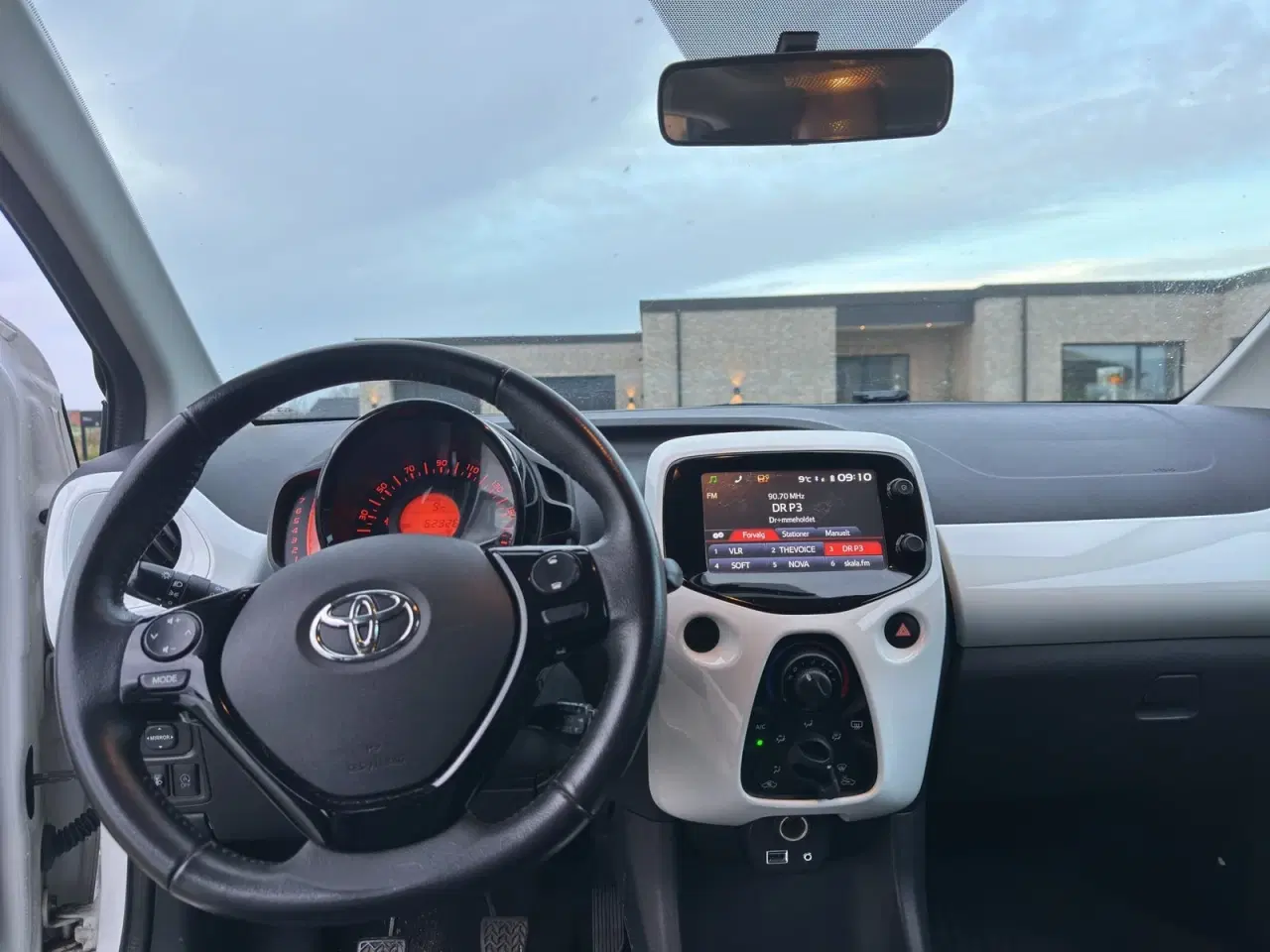 Billede 9 - Toyota Aygo 1,0 VVT-i x-wave Sky